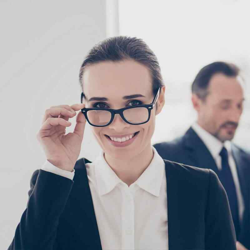 https://urbancasa.gr/wp-content/uploads/2019/04/img-people-07.jpg
